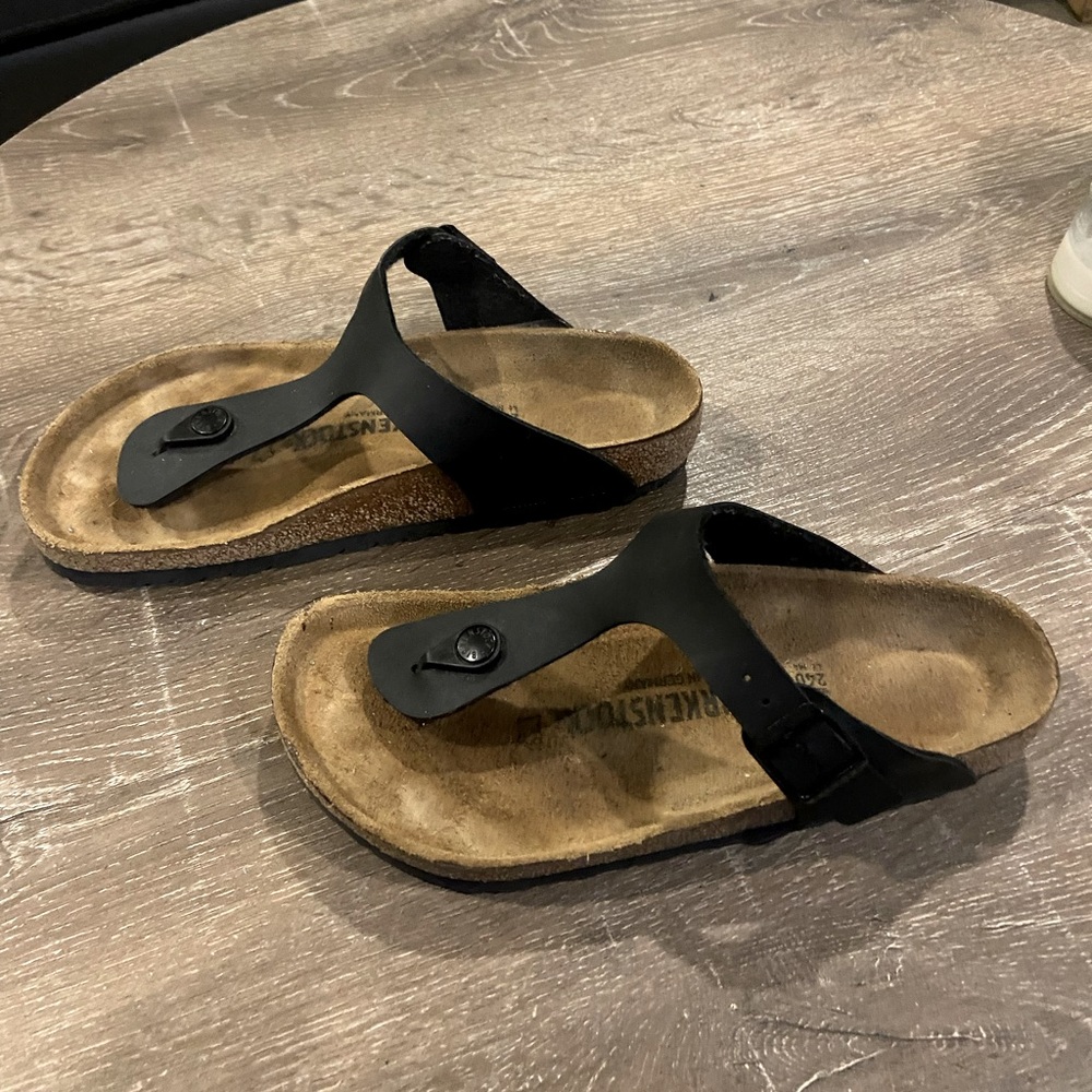 Birkenstock Gizeh Sandals